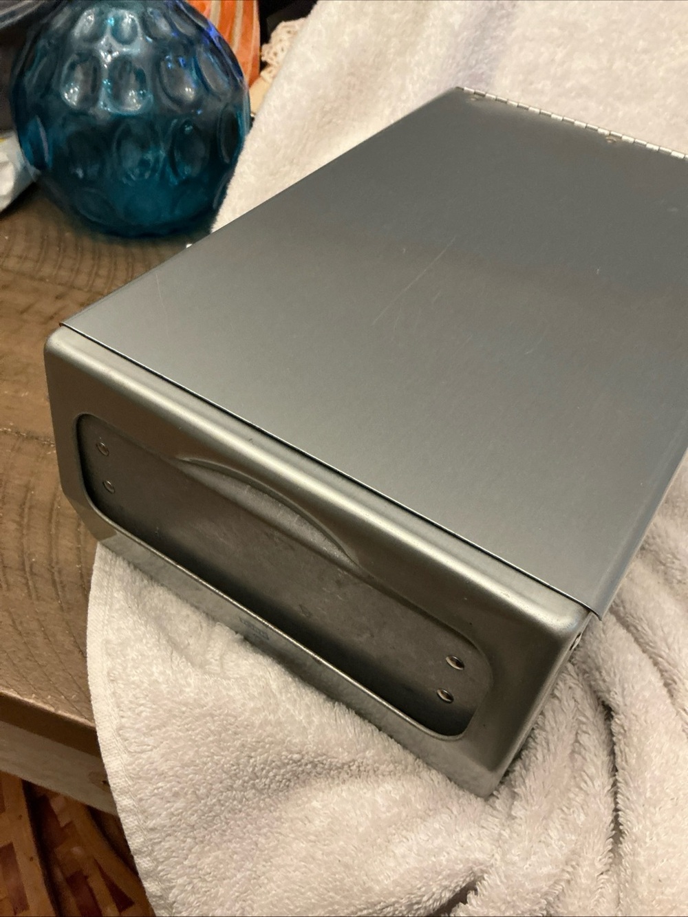 Sleek Metallic napkin holder